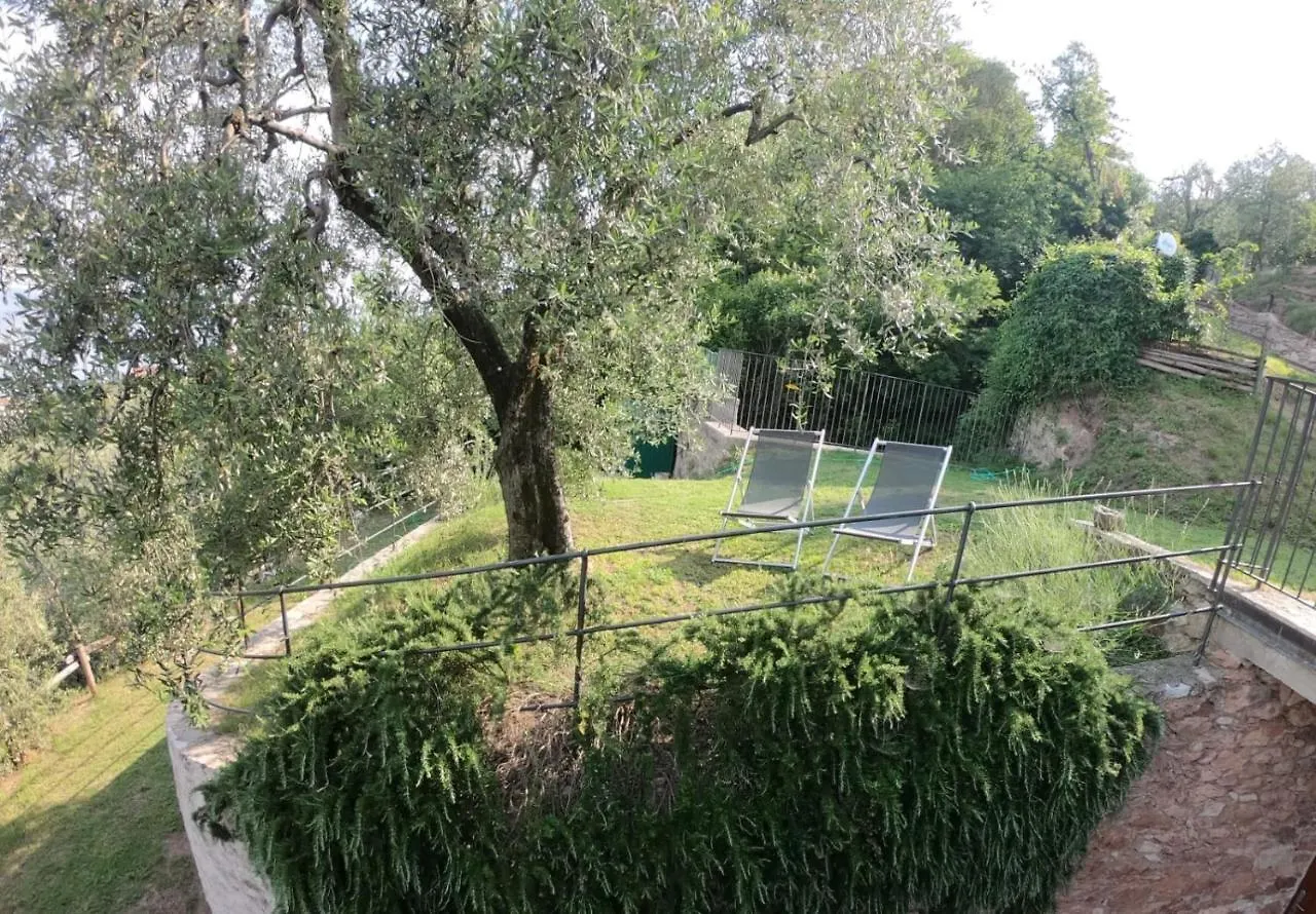 Holiday home Casa Del Codirosso Villa Gargnano