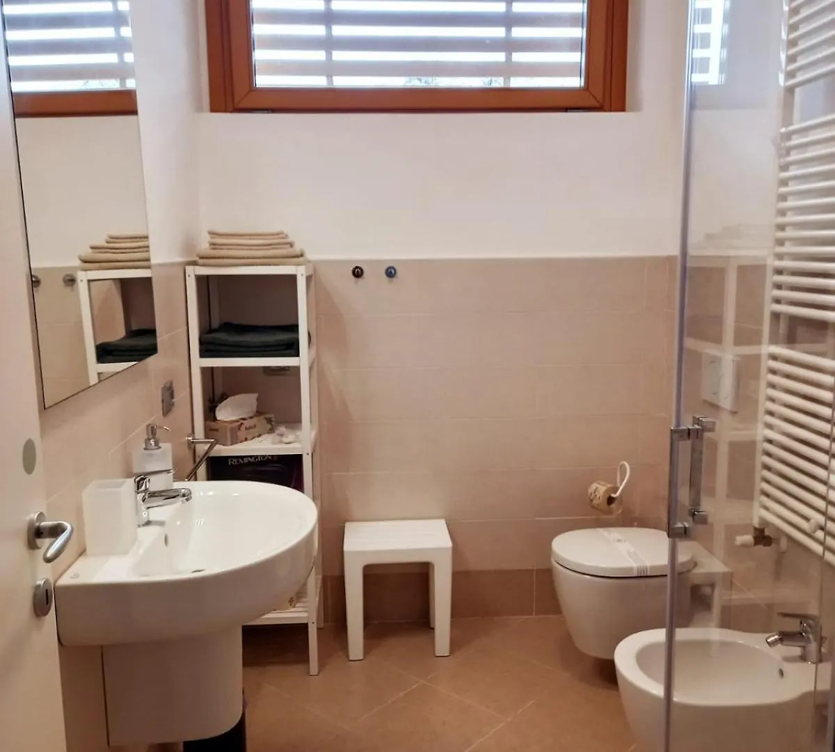 Holiday home Casa Del Codirosso Villa Gargnano Italy